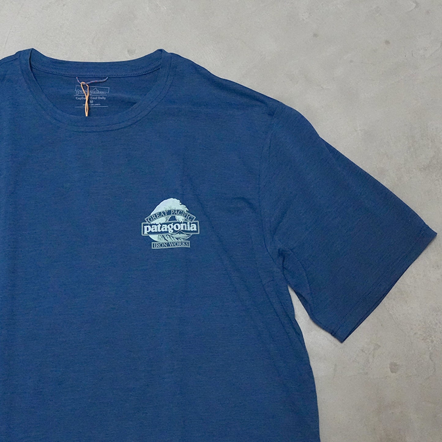 【patagonia】パタゴニア men's Capilene Cool Daily Shirt(Great Waves) "CMBX" ※ネコポス可