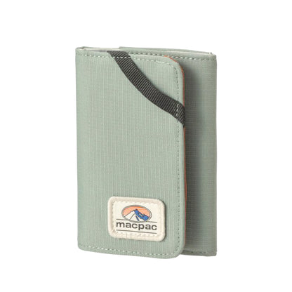 【macpac】マックパック Wilderness Trifold Wallet RFID