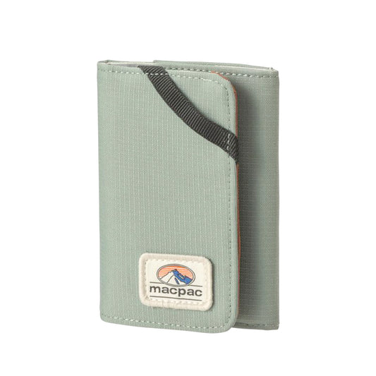 【macpac】マックパック Wilderness Trifold Wallet RFID