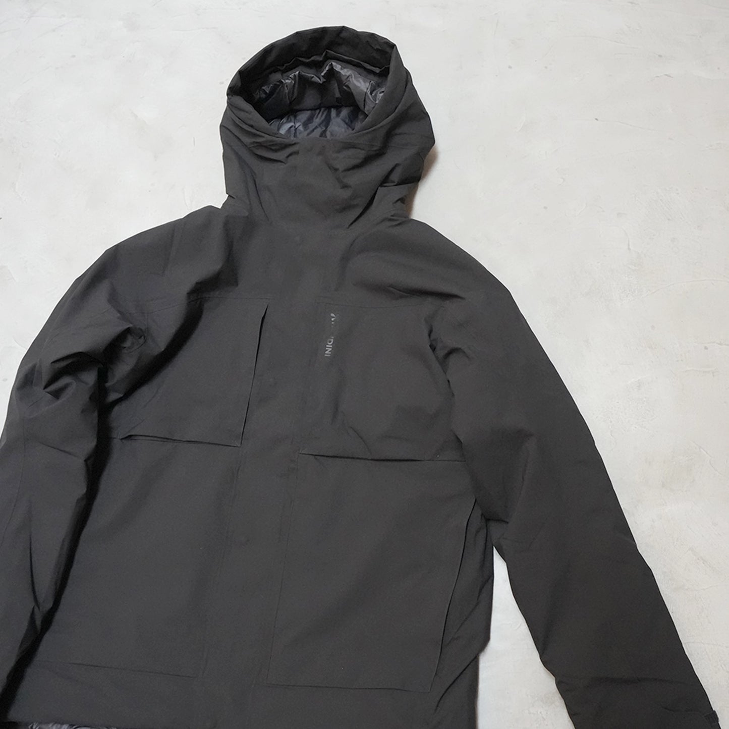 【HOUDINI】フーディニ women's Fall in Jacket II "True Black"
