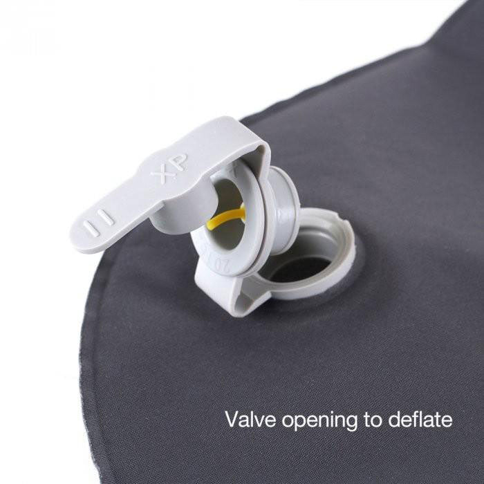 【LIFEVENTURE】ライフベンチャー Inflatable Neck Pillow
