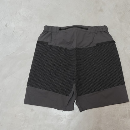 【STATIC】スタティック Flatiron Shorts "Carbon" ※ネコポス可