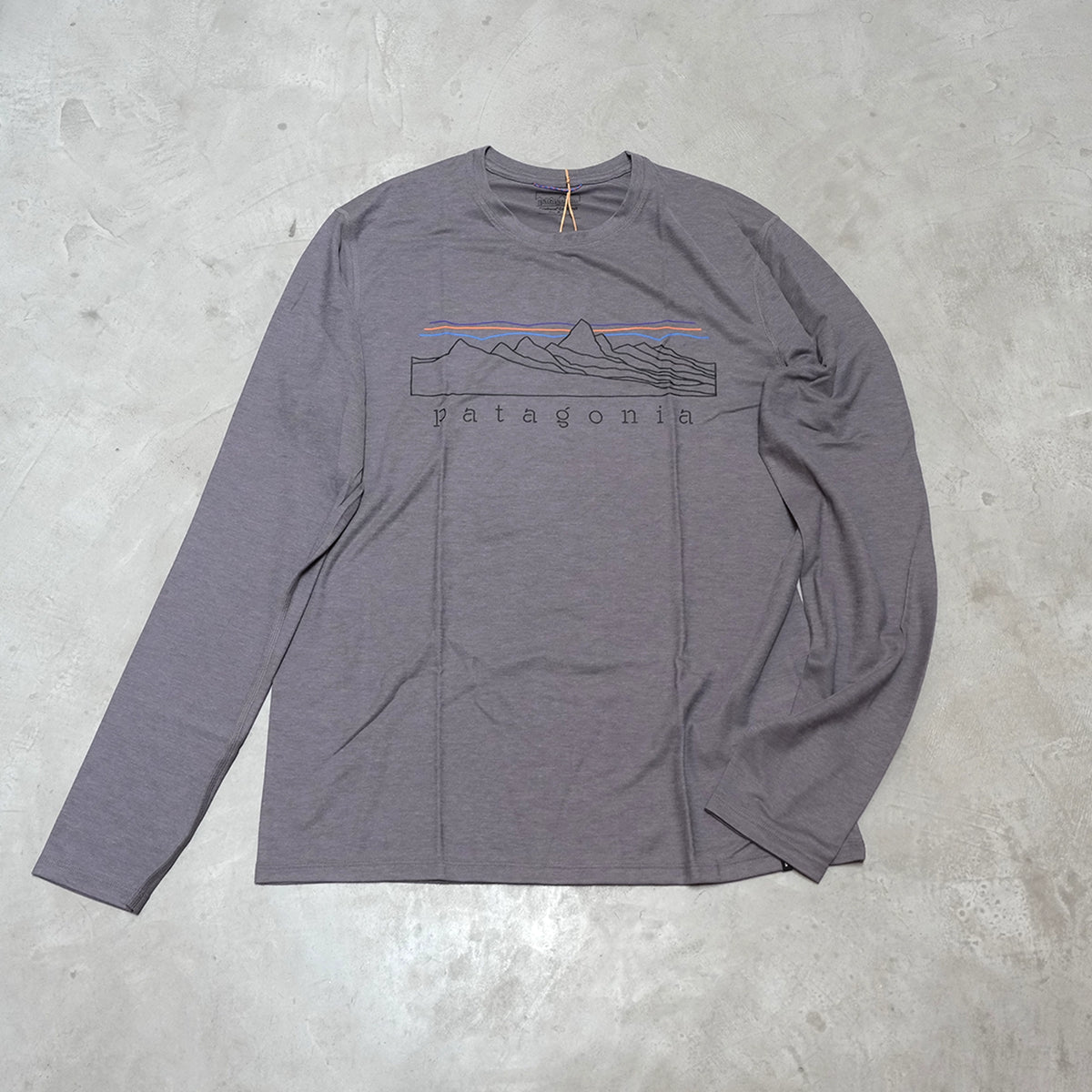 【patagonia】パタゴニア men's Long-Sleeved Capilene Cool Trail Shirt - Stratapeaks "2Color" ※ネコポス可