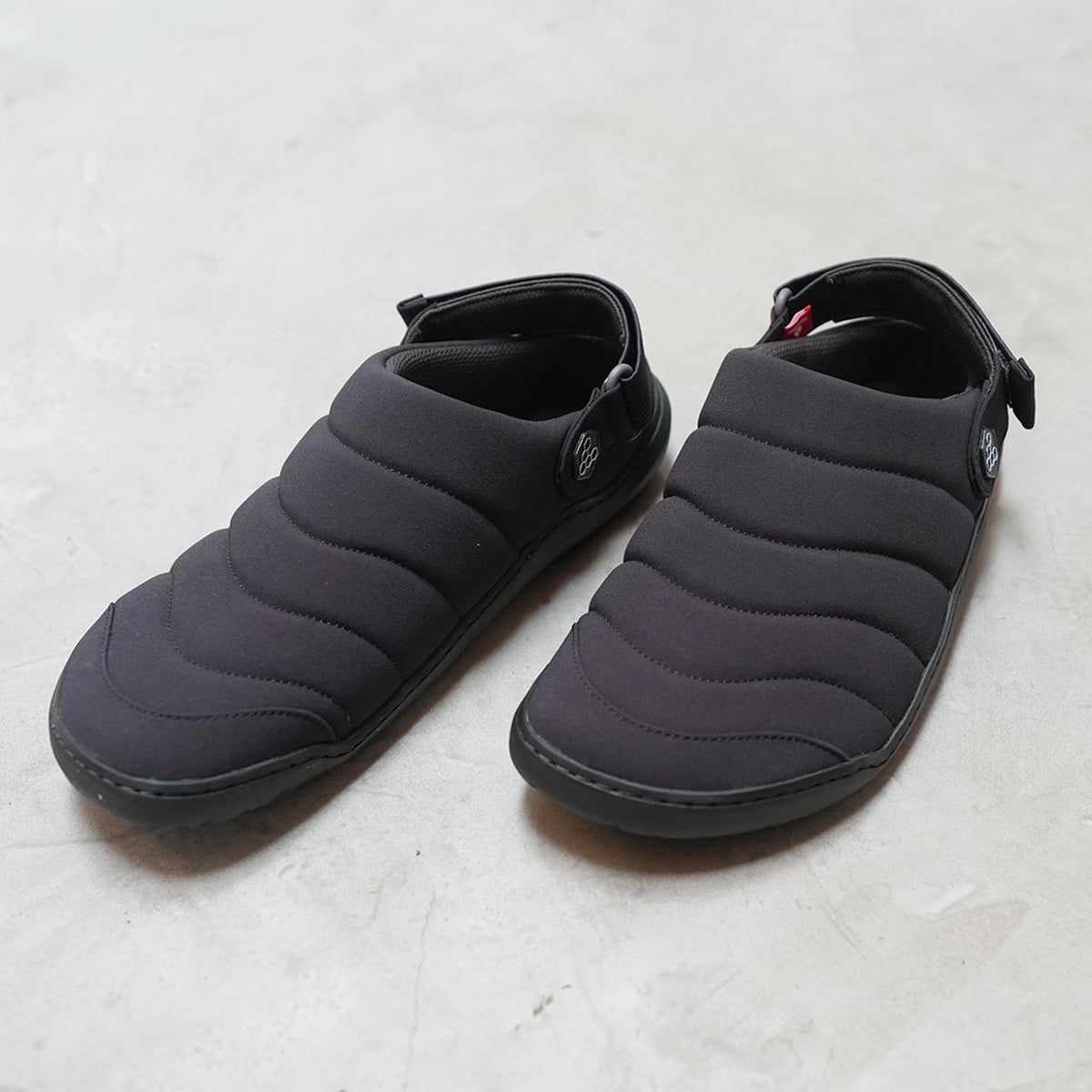 【VIVOBAREFOOT】ヴィヴォ ベアフット men's Gobi Wavey Mule Textile "Eclipse"