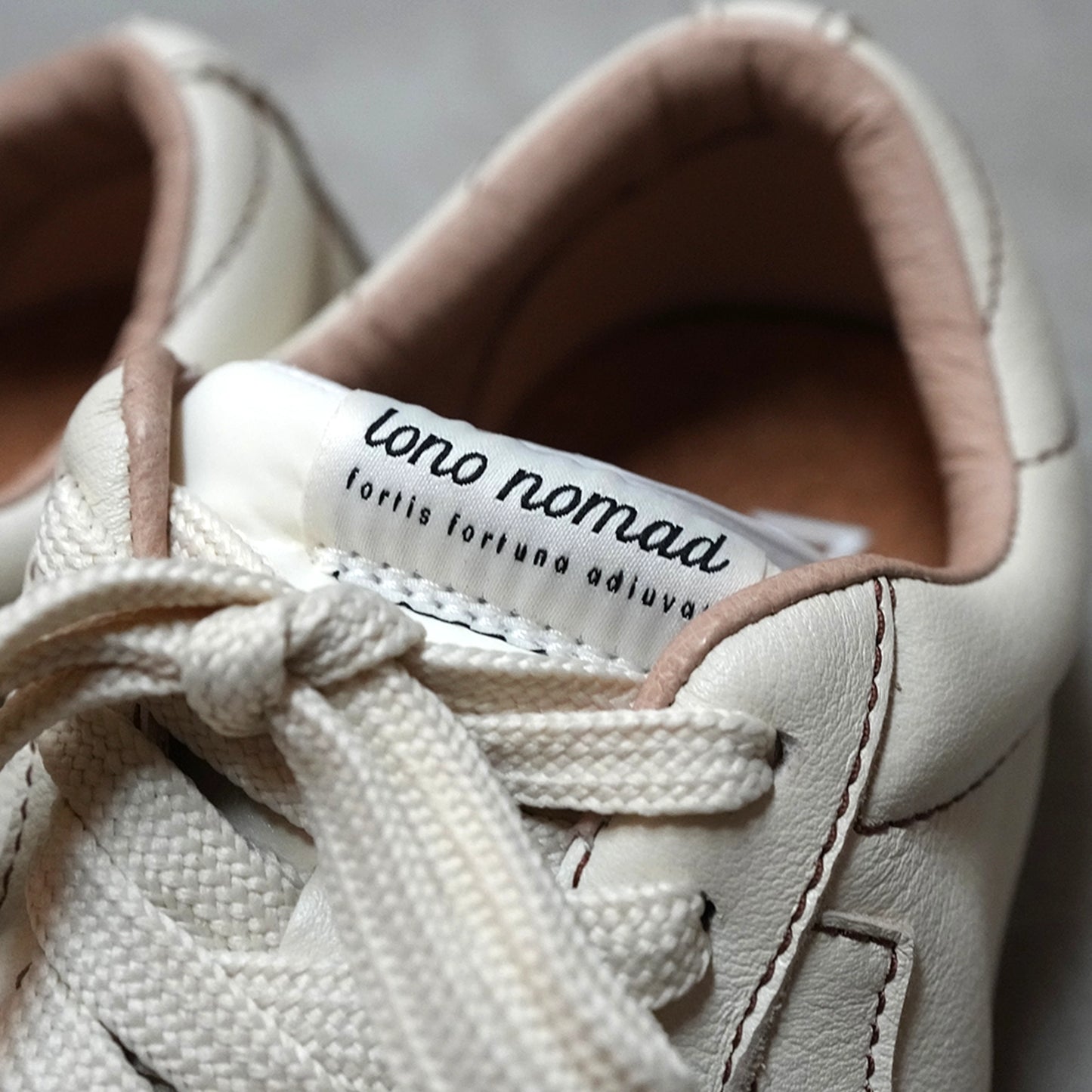 【LONO】ロノ Nomad OG "White"