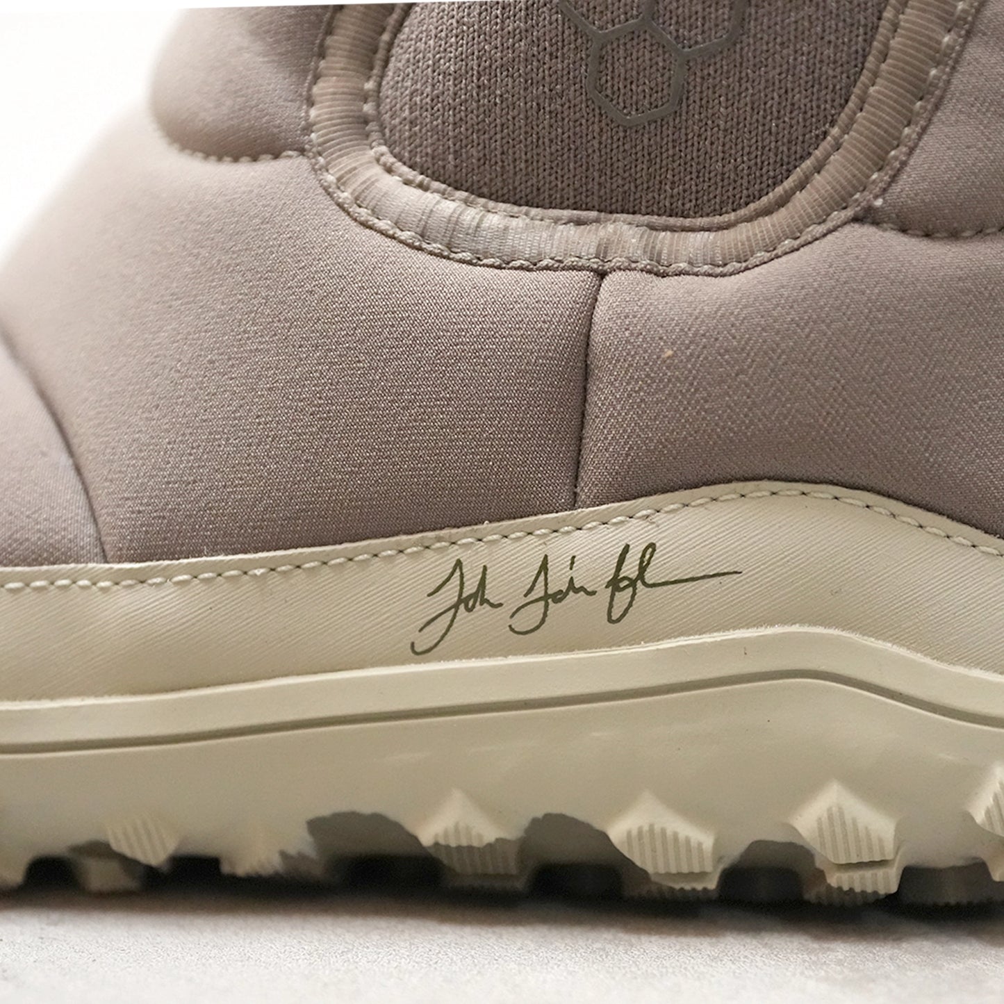 【VIVOBAREFOOT】ヴィヴォ ベアフット men's Explorer Mid JJF "Shadow Green"