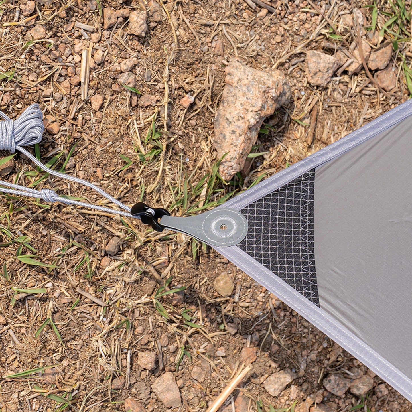 【ZEROGRAM】ゼログラム NANO Tarp UL HEXA "Stone Gray"