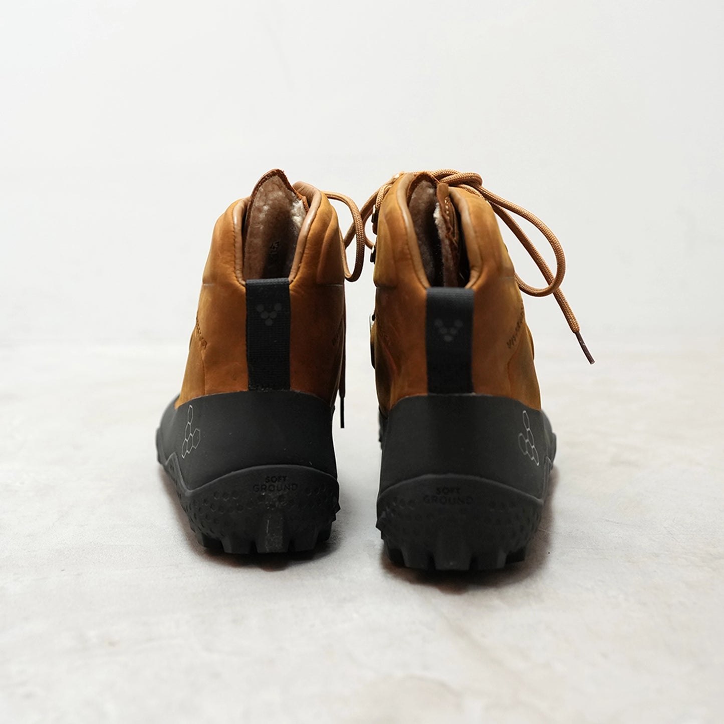 【VIVOBAREFOOT】ヴィヴォ ベアフット men's Tracker Winter Ⅱ SG "2Color"