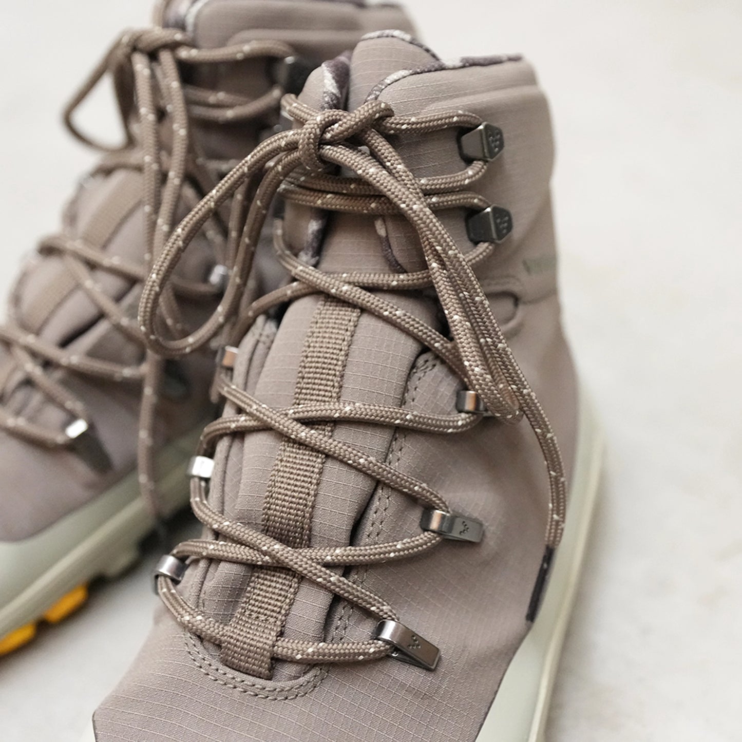 【VIVOBAREFOOT】ヴィヴォ ベアフット men's Tracker Textile AT Ⅱ JJF "Shadow Green"