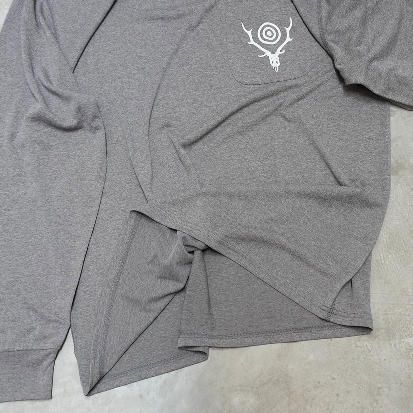 【South2 West8】サウスツーウエストエイト men's SOUTH2 WEST8 × FOXFIRE L/S Round Pocket Tee-SCORON "2Color" ※ネコポス可