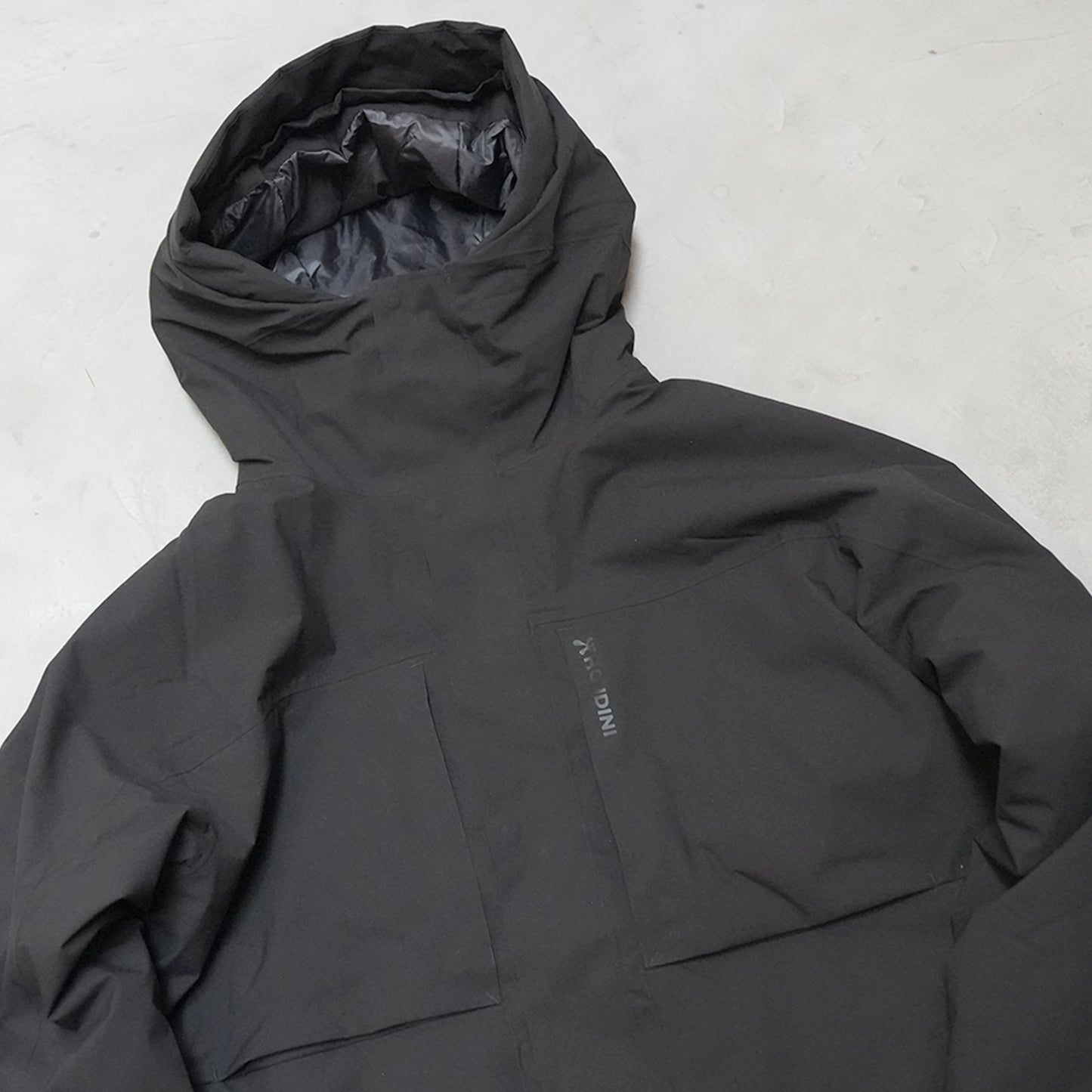 【HOUDINI】フーディニ women's Fall in Jacket II "True Black"