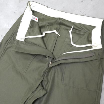【nanamica】ナナミカ men's Wide Baker Pants "Khaki"