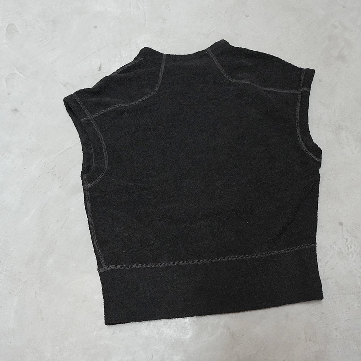 【and wander】アンドワンダー women's PE warm pile vest "2Color"