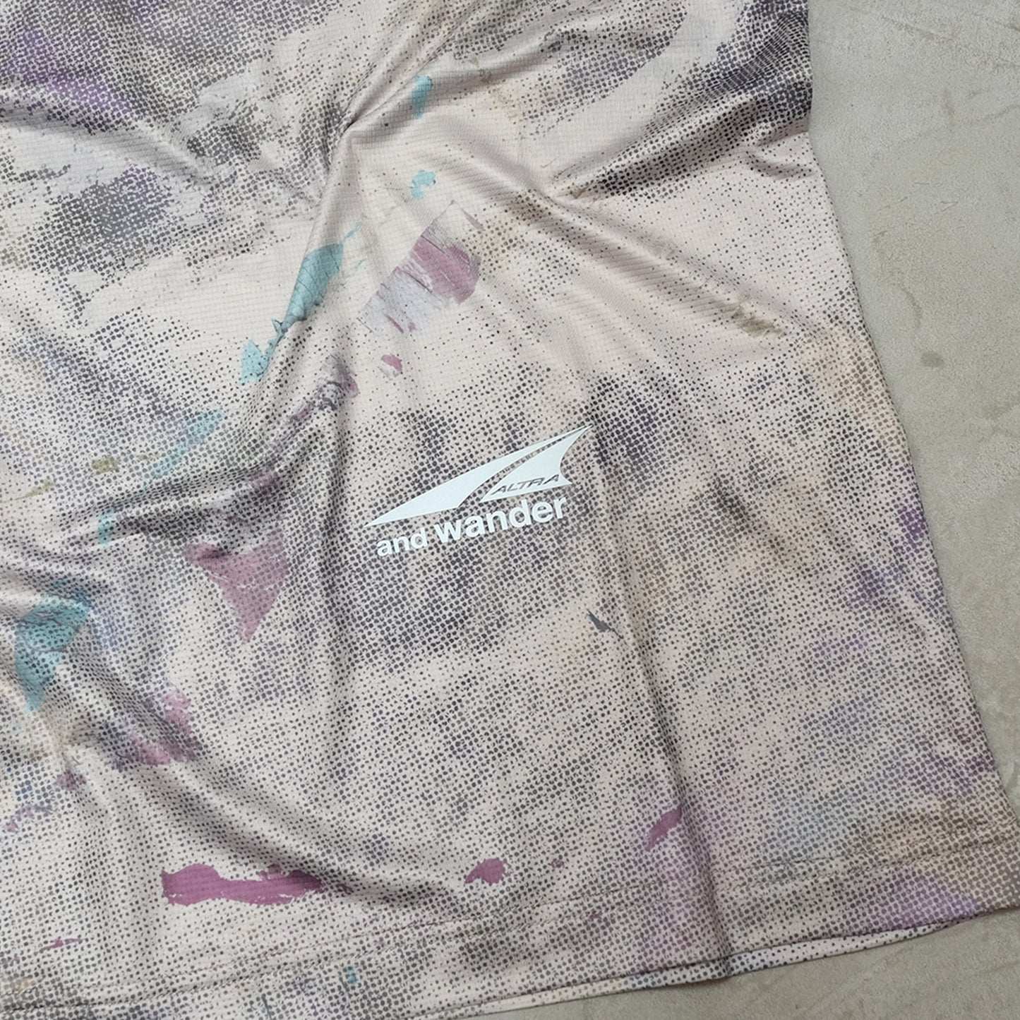 【and wander】アンドワンダー Altra × and wander graphic tank top "2Color" ※ネコポス可