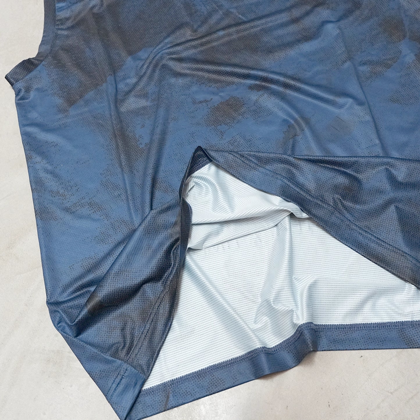 【and wander】アンドワンダー Altra × and wander graphic tank top "2Color" ※ネコポス可