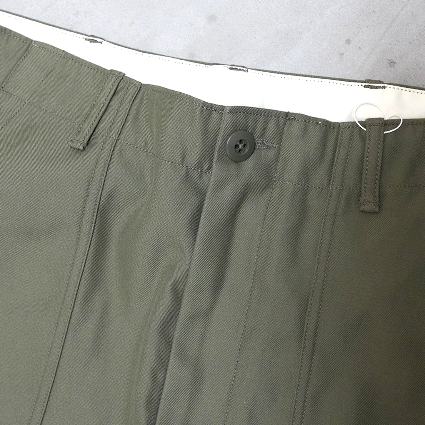 【nanamica】ナナミカ men's Wide Baker Pants "Khaki"