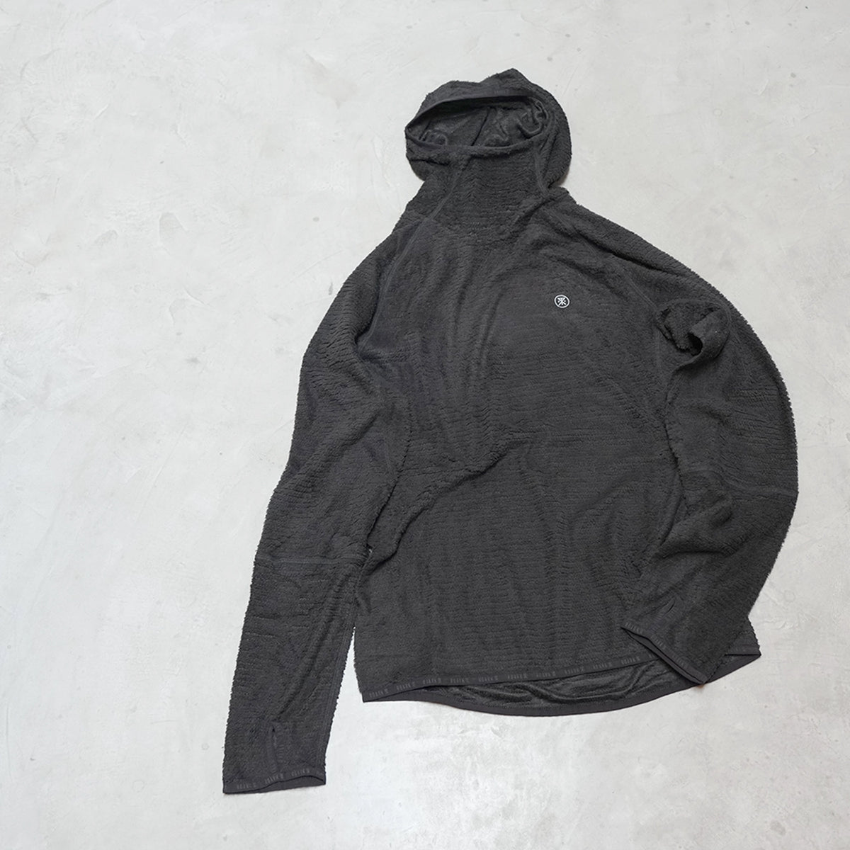 【ROARK RUN AMOK】ロアークランアモック men's PRIMALOFT Evolve Hoodie "Black"