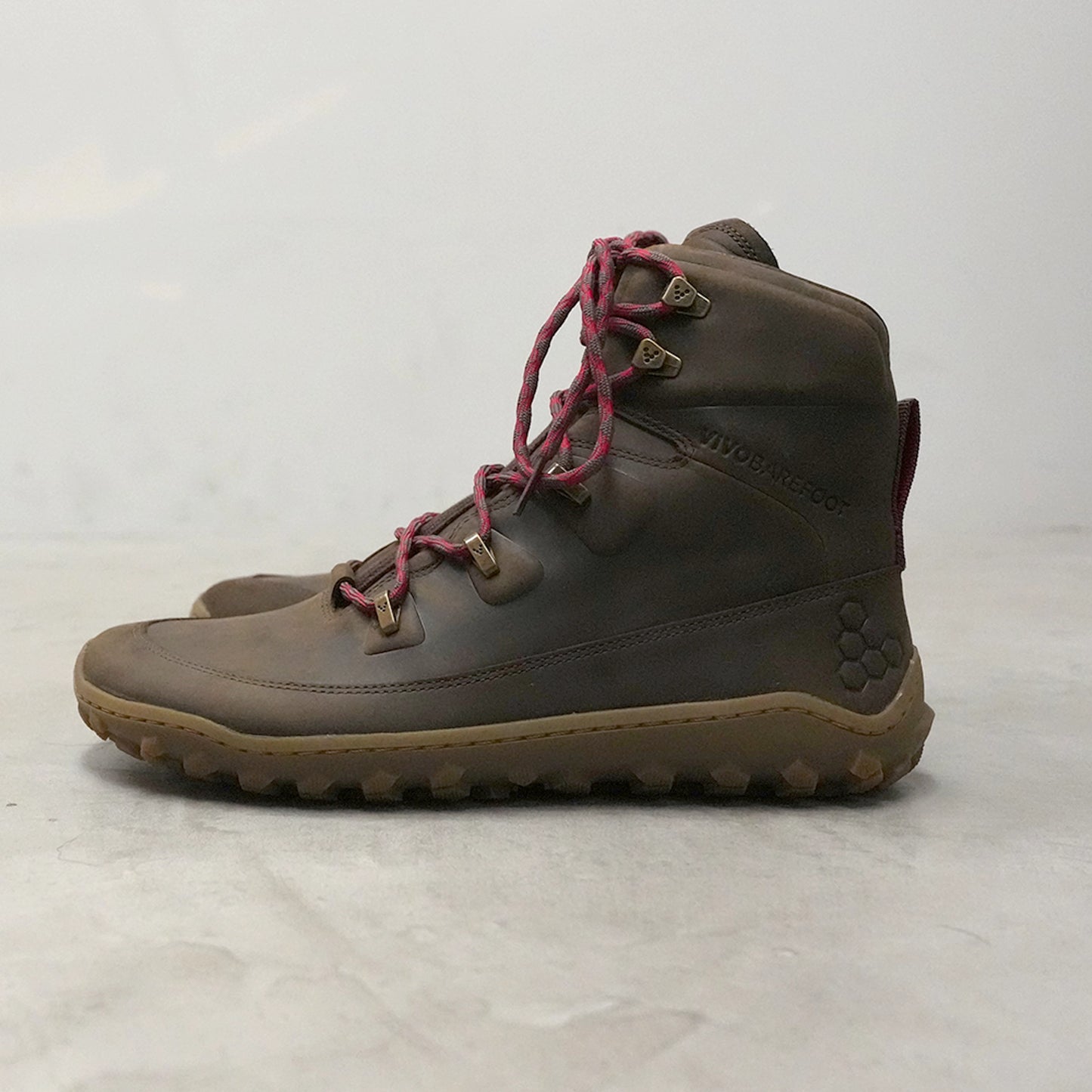 【VIVOBAREFOOT】ヴィヴォ ベアフット women's Tracker Leather AT Ⅱ "Bracken"