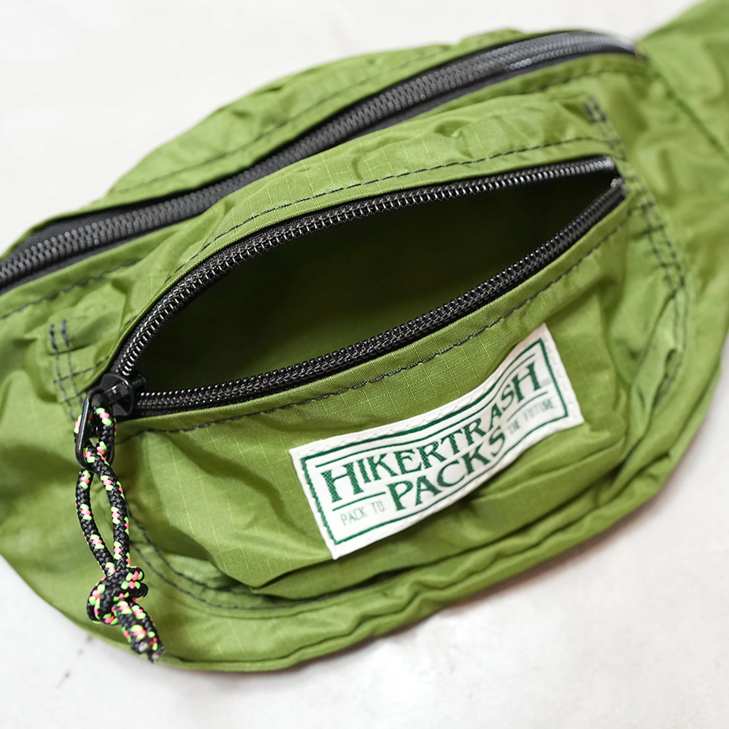 【HIKER TRASH】ハイカートラッシュ Pack To The Future "4Color"
